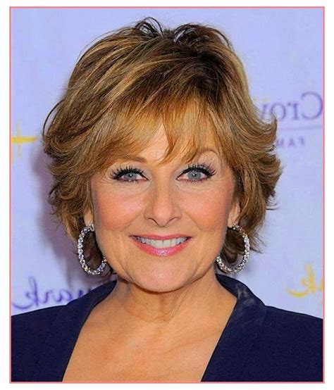 best hairstyles for oval faces|short hairstyles for oval faces over 50.